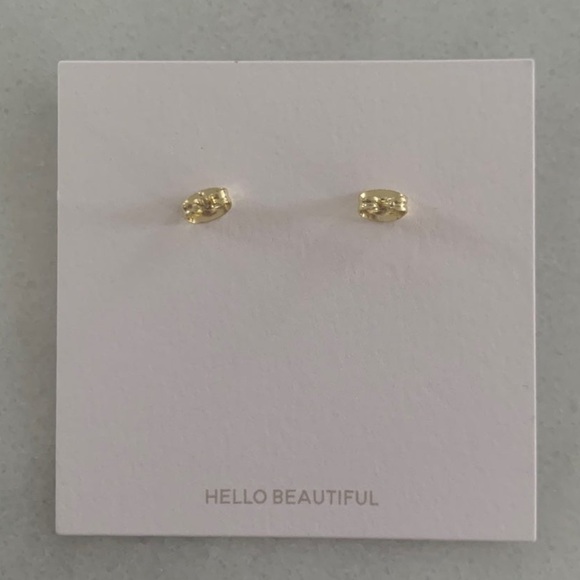 18K Gold Green Crystal Leaf Stud Earrings - Picture 3 of 3